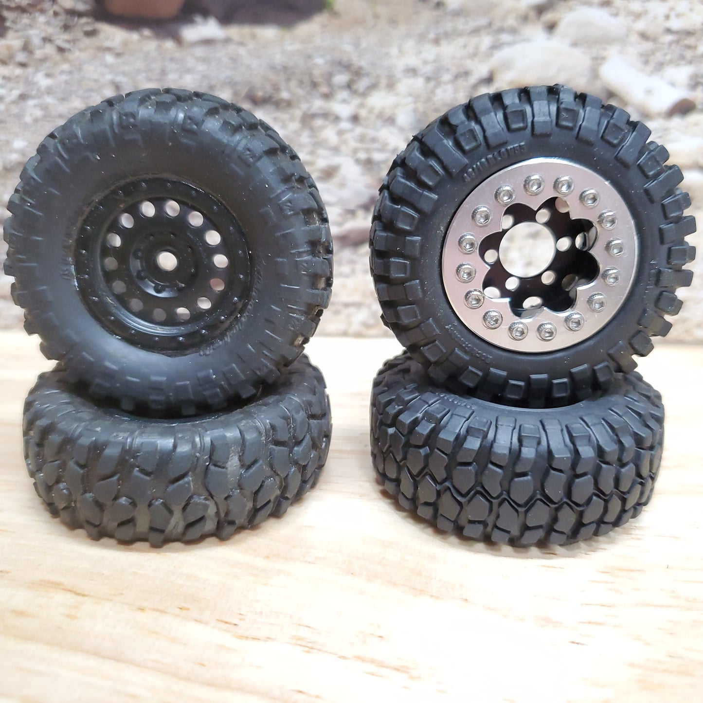 Rc4wd Rock Crusher 1.0" tires
