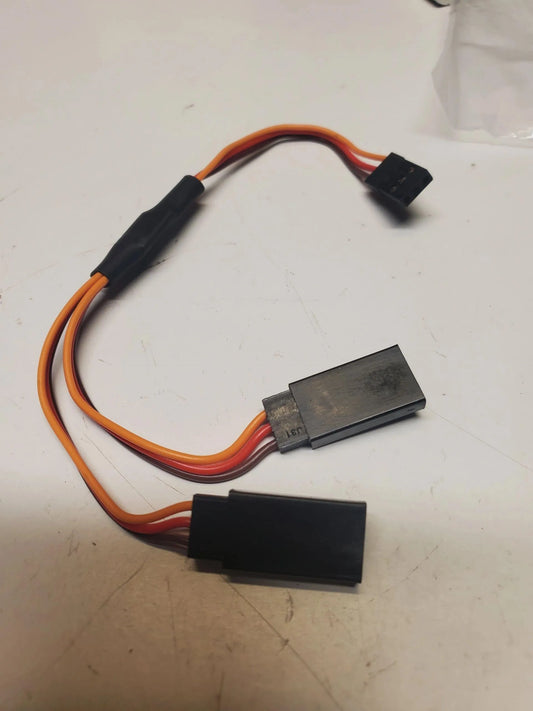 Servo Y harness