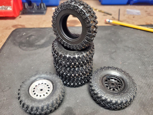 Small sticky foam-less tires