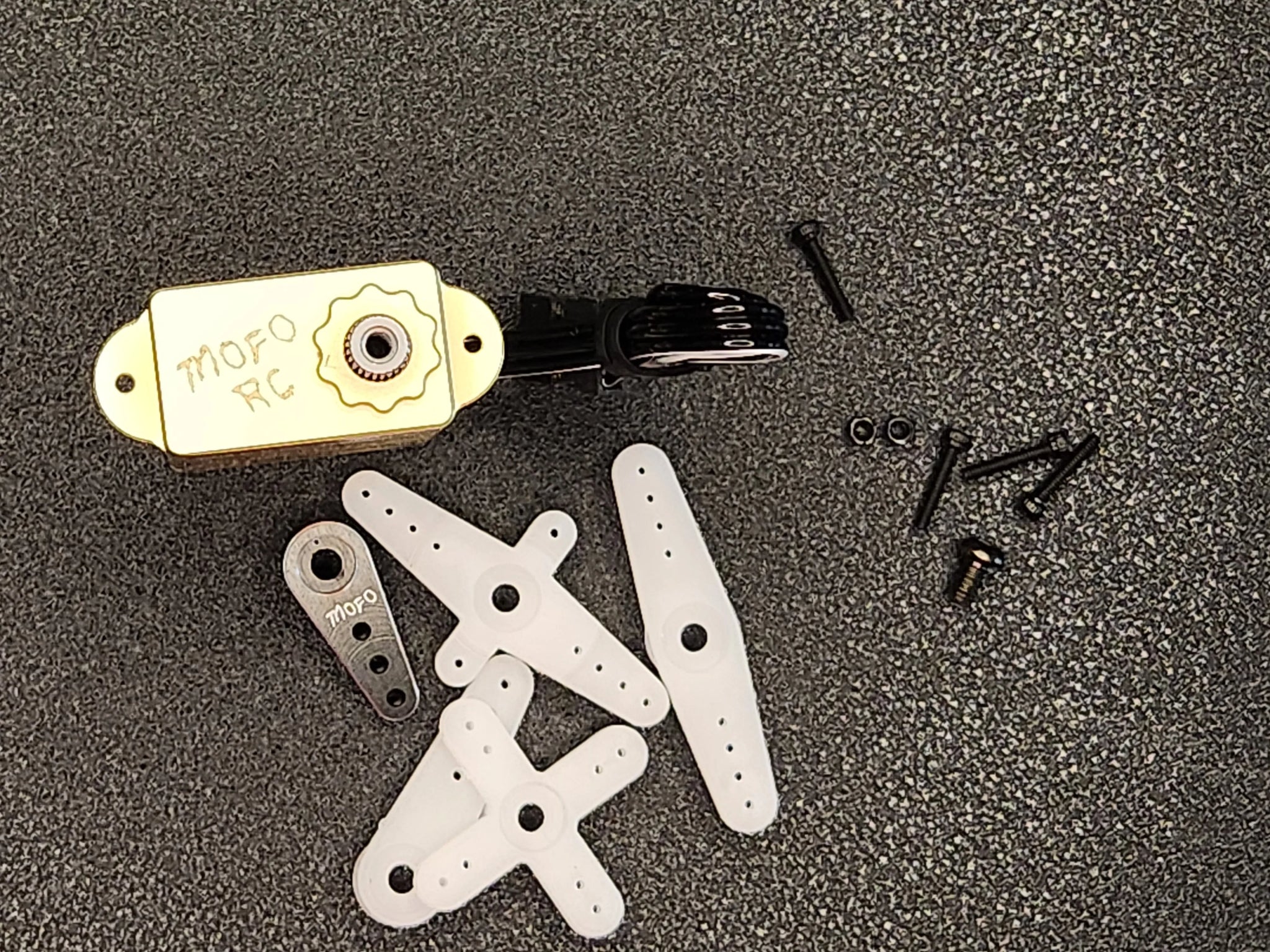 Brass ServoBeast Brushless steering Servo W/ Free aluminum Servo mount